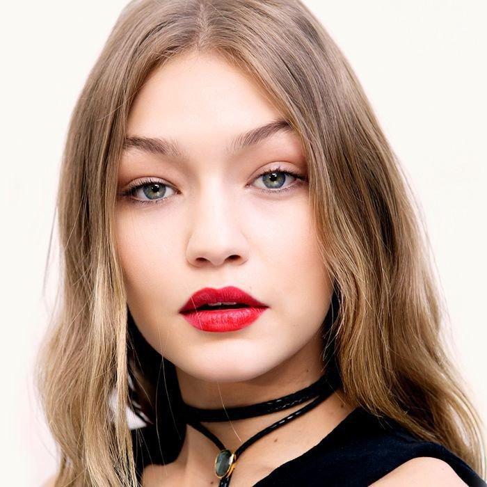 3 Beauty Pros Discuss the Best Makeup for Blonde Hair: Top Picks