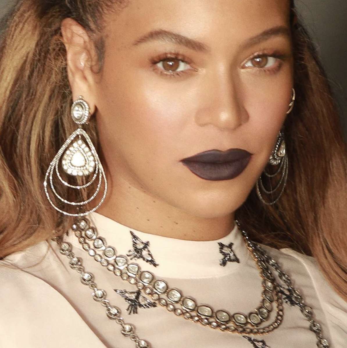 9 Stunning Ways to Wear Black Lipstick