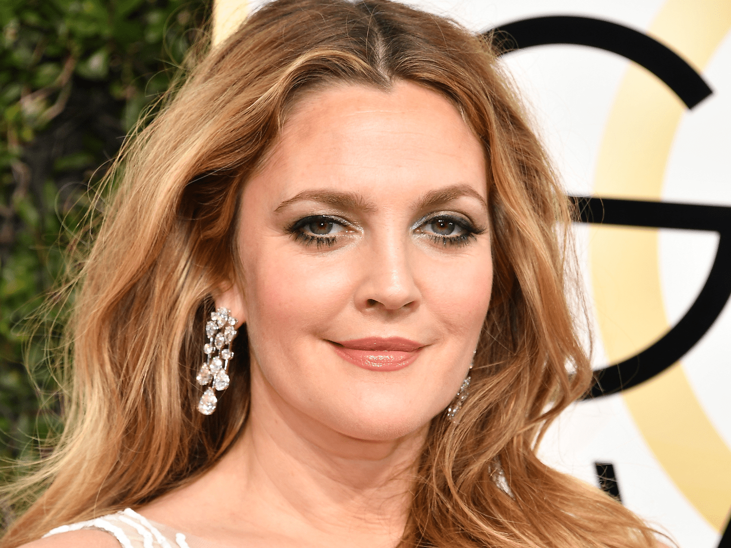 Drew Barrymore Is a True '90S Hair Icon—And These 21 Looks Prove It