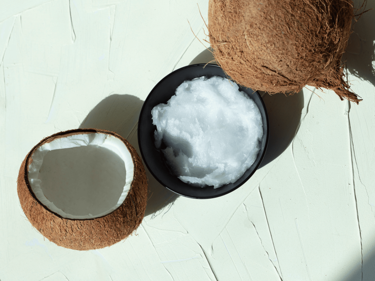 How to Use Coconut Oil As Makeup Remover: Derm Secrets